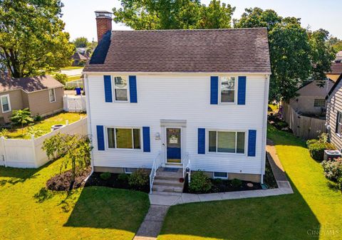 Photo of 855 Chase Avenue, Hamilton, OH 45015 (MLS # 1856967)