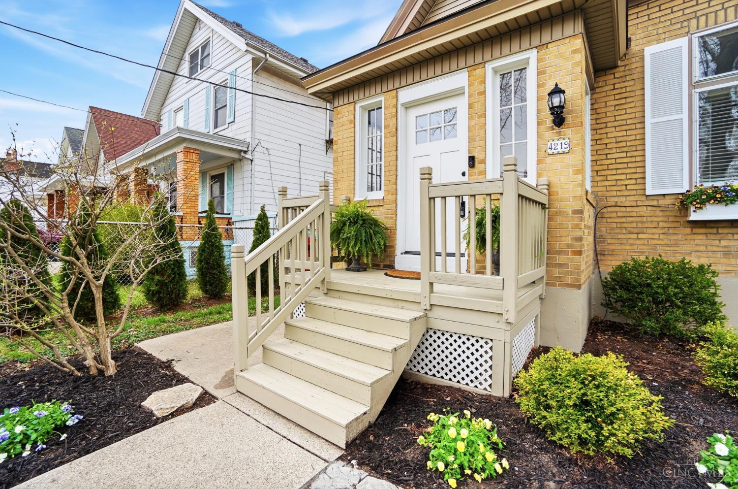 4219 Thirty Third Avenue