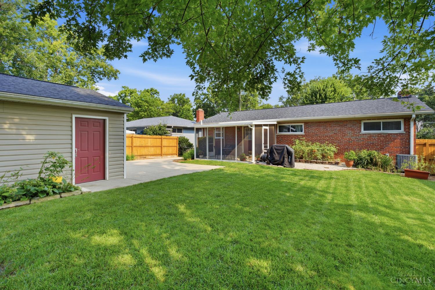 7903 Buckeye Crescent