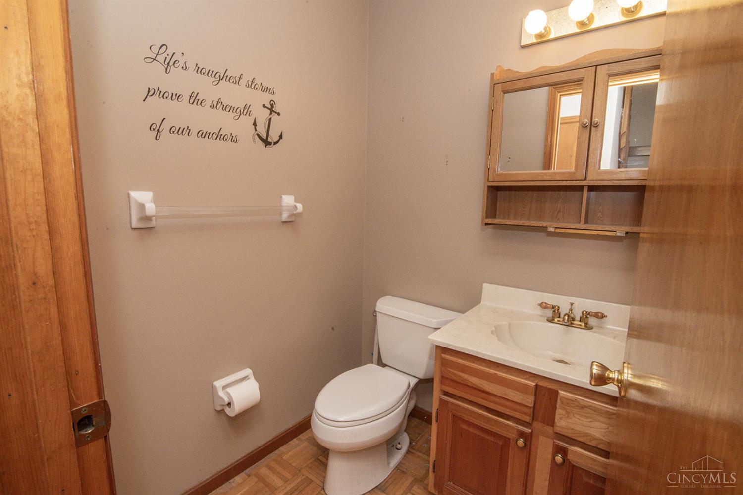 352 Palm Springs Drive, Fairfield, Ohio image 17