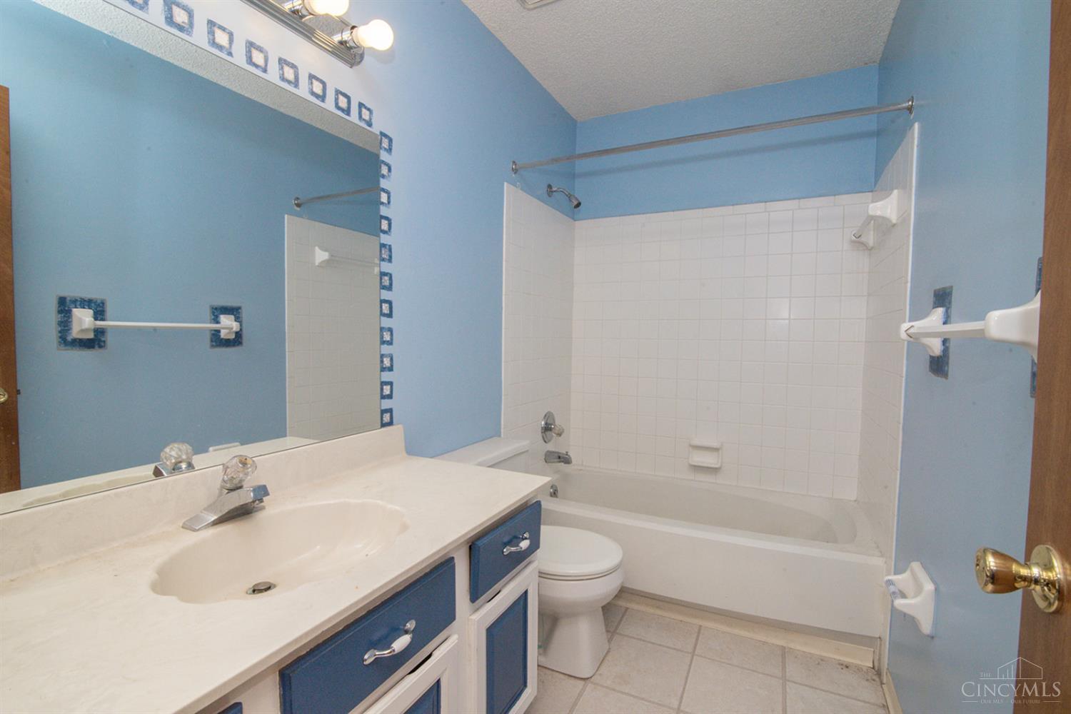 352 Palm Springs Drive, Fairfield, Ohio image 39