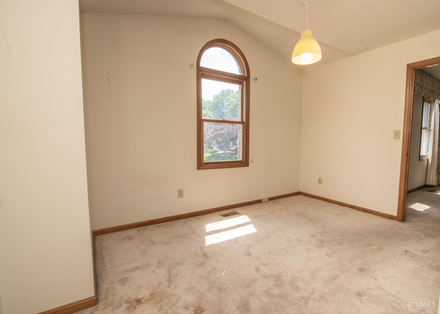 352 Palm Springs Drive, Fairfield, Ohio image 37