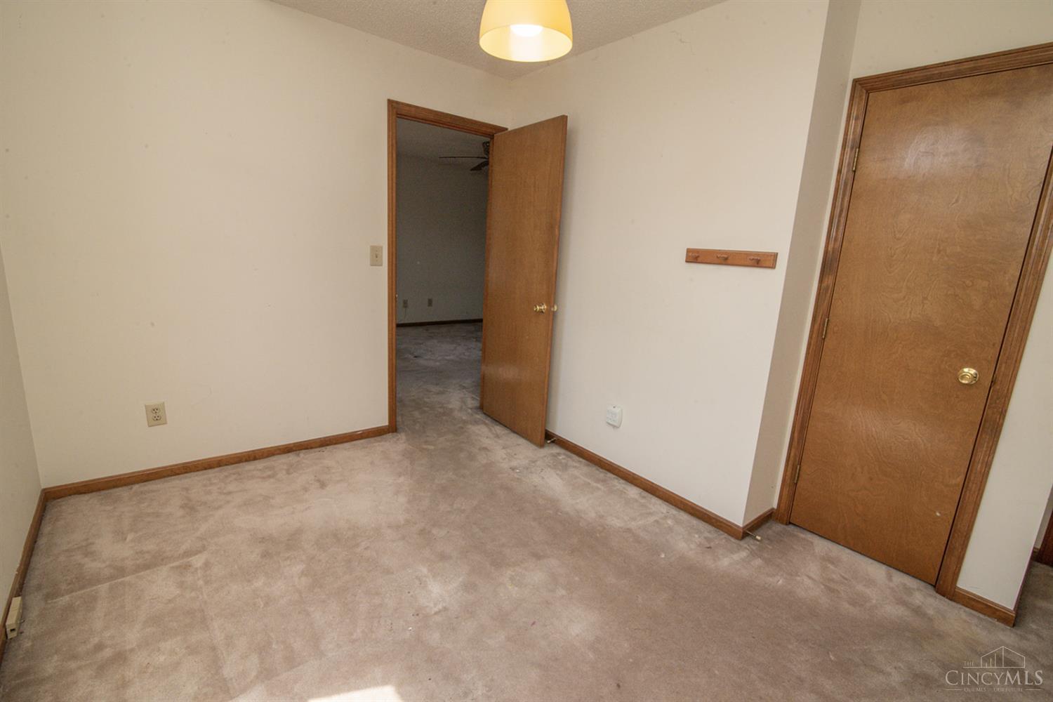 352 Palm Springs Drive, Fairfield, Ohio image 31