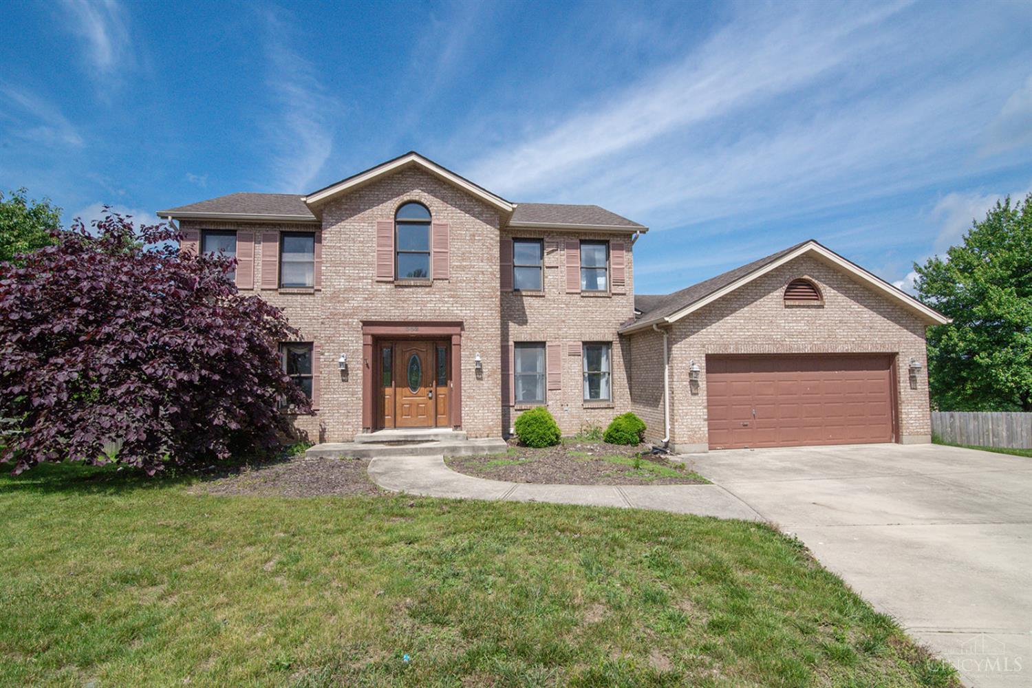 352 Palm Springs Drive, Fairfield, Ohio image 2