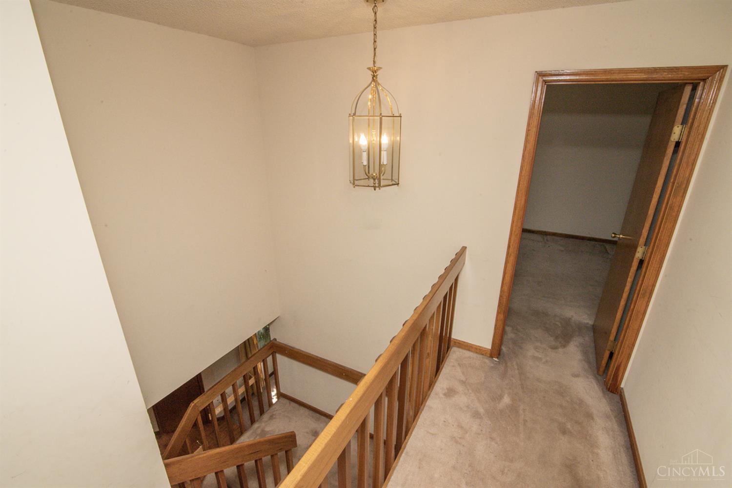 352 Palm Springs Drive, Fairfield, Ohio image 21