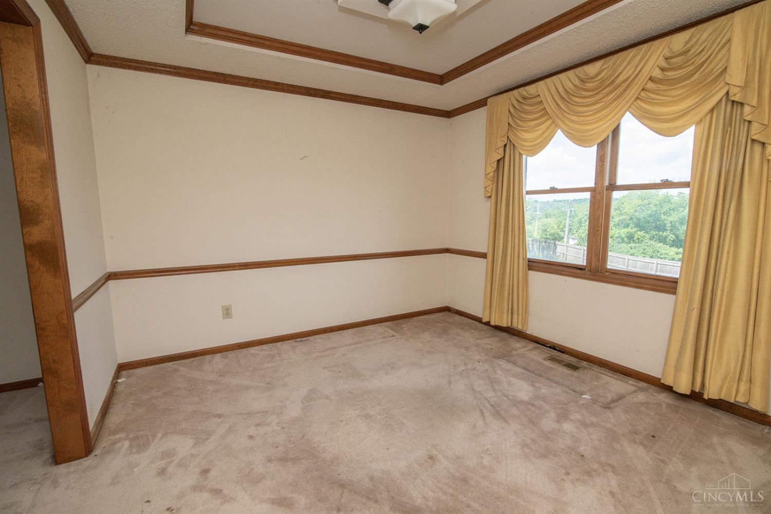 352 Palm Springs Drive, Fairfield, Ohio image 6
