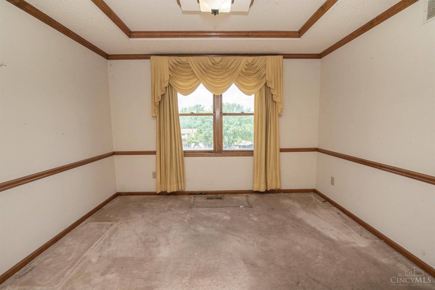 352 Palm Springs Drive, Fairfield, Ohio image 7