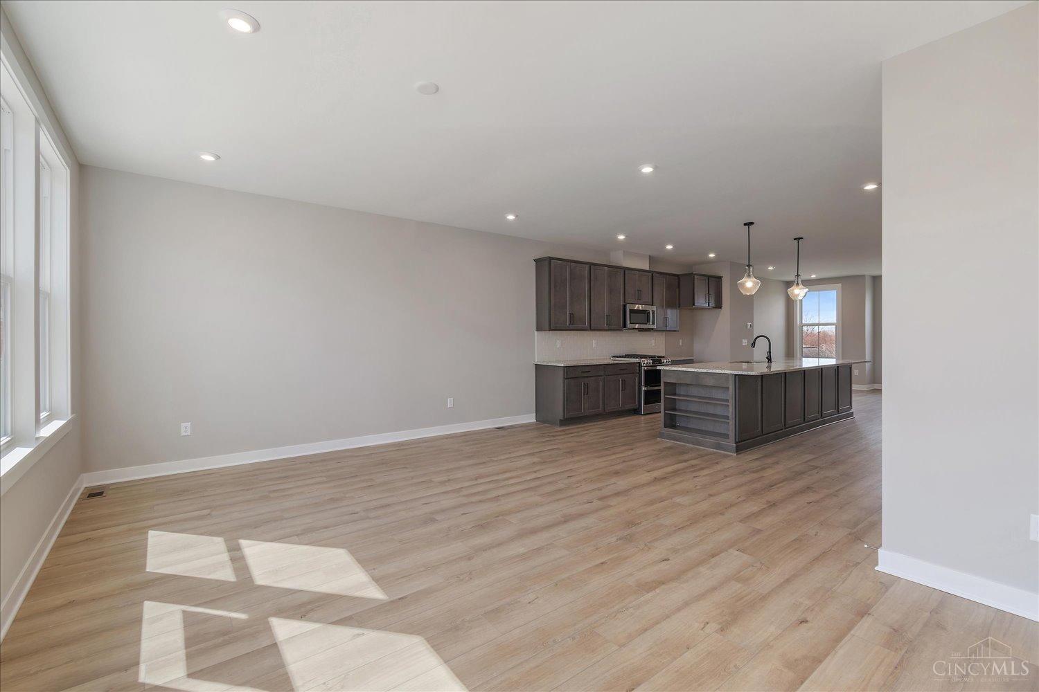 7253 Abington Way #14703, West Chester, Ohio image 10