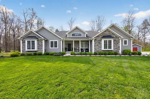 Photo of 4725 Creekstone Ridge, Goshen Township, OH 45122 (MLS # 1875504)