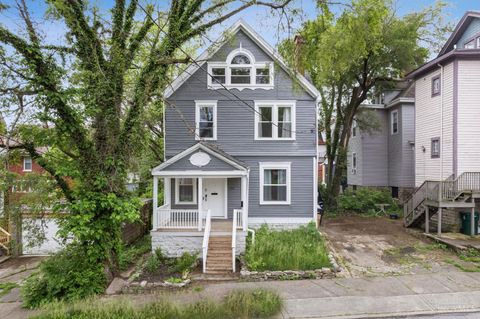 321 Helen Street Cincinnati OH 45219