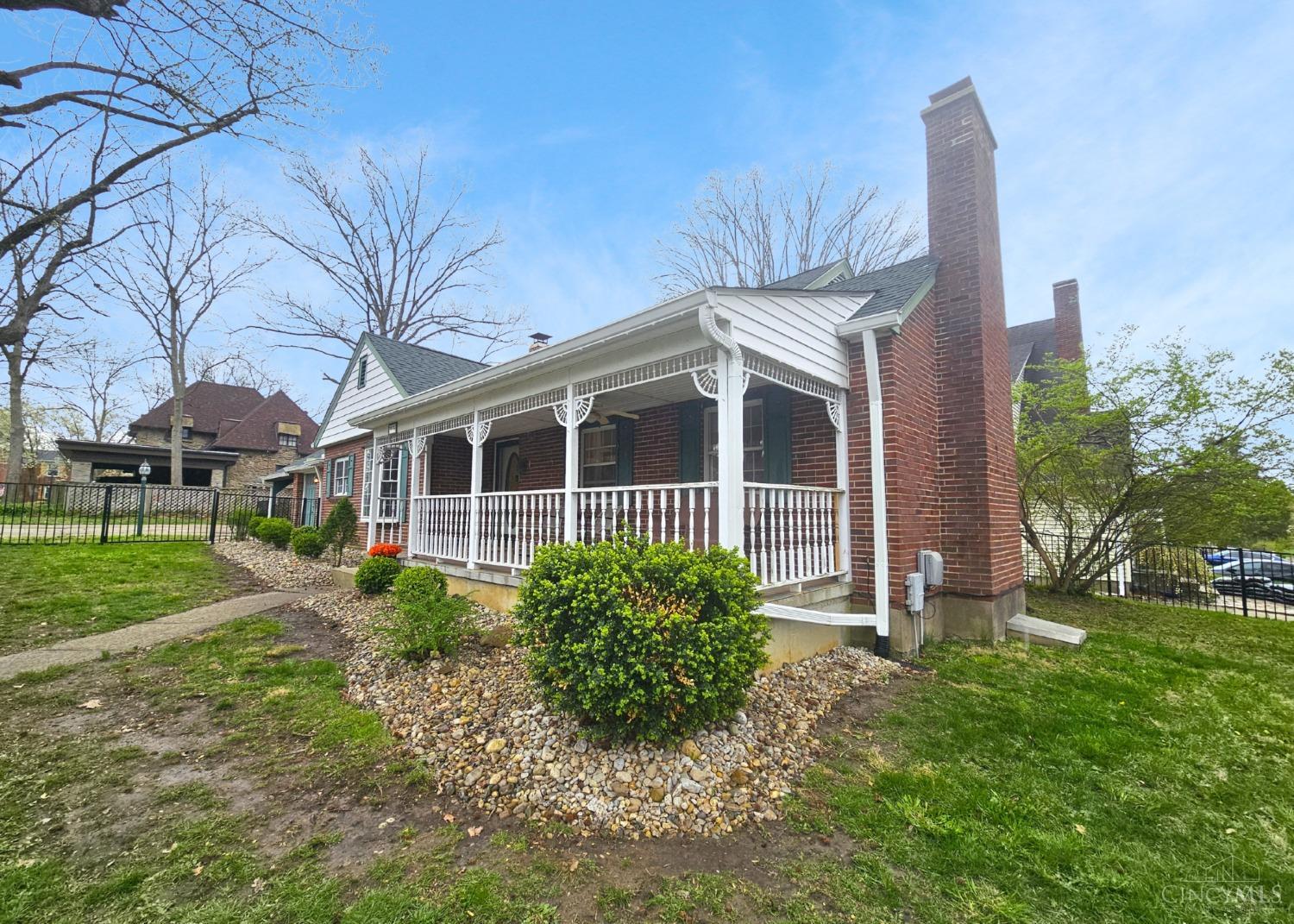 975 Haldimand Avenue, Hamilton, Ohio image 35