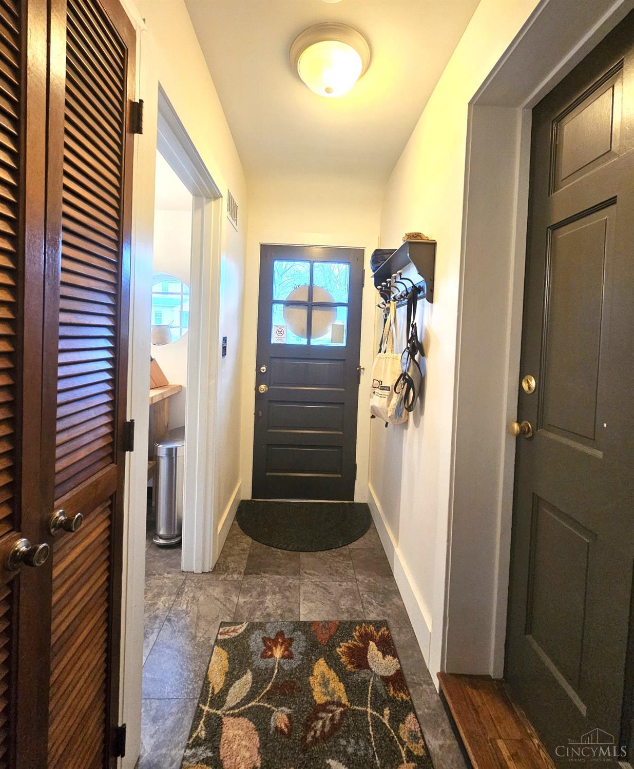 975 Haldimand Avenue, Hamilton, Ohio image 31