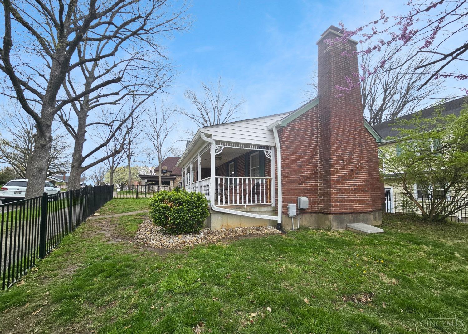 975 Haldimand Avenue, Hamilton, Ohio image 37