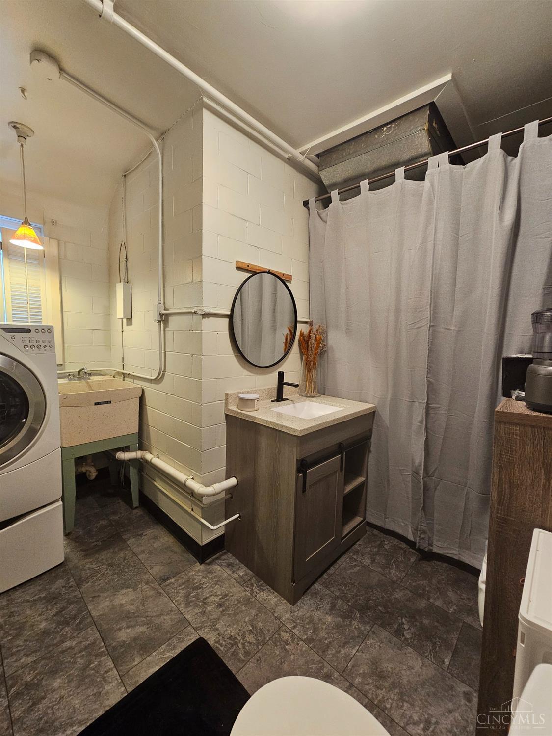 975 Haldimand Avenue, Hamilton, Ohio image 30
