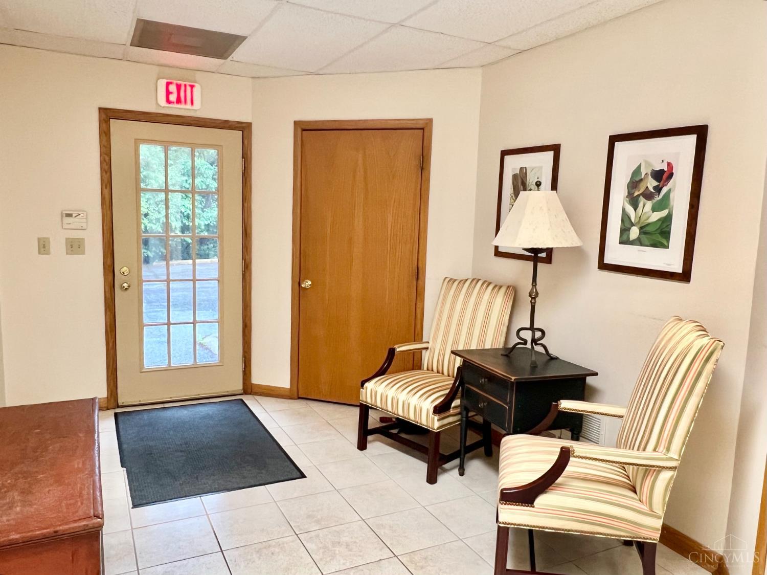 614 Wooster Pike 9