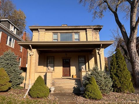 Photo of 4392 Hamilton Avenue, Cincinnati, OH 45223 (MLS # 1863544)