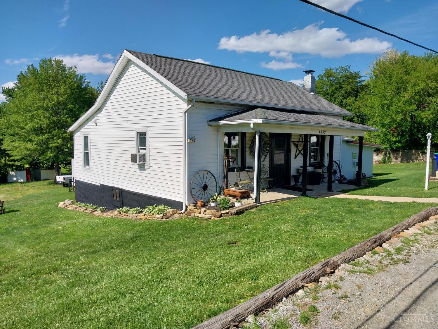 4399 Main Street