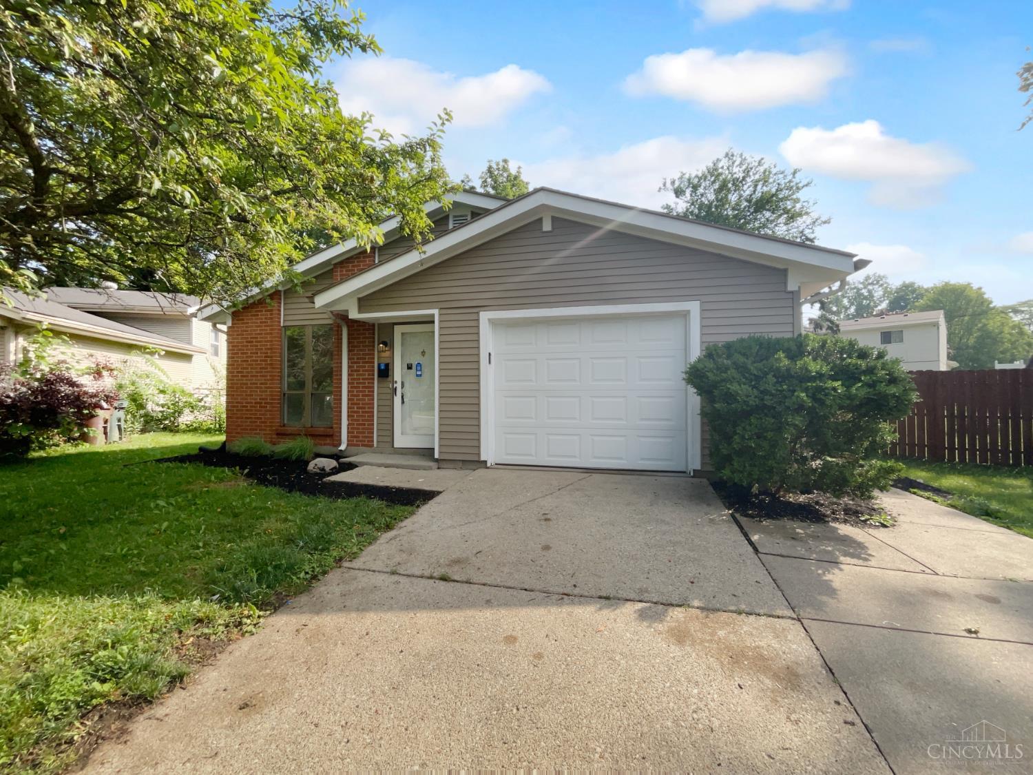 3717 Ellis Way, Middletown, Ohio image 1