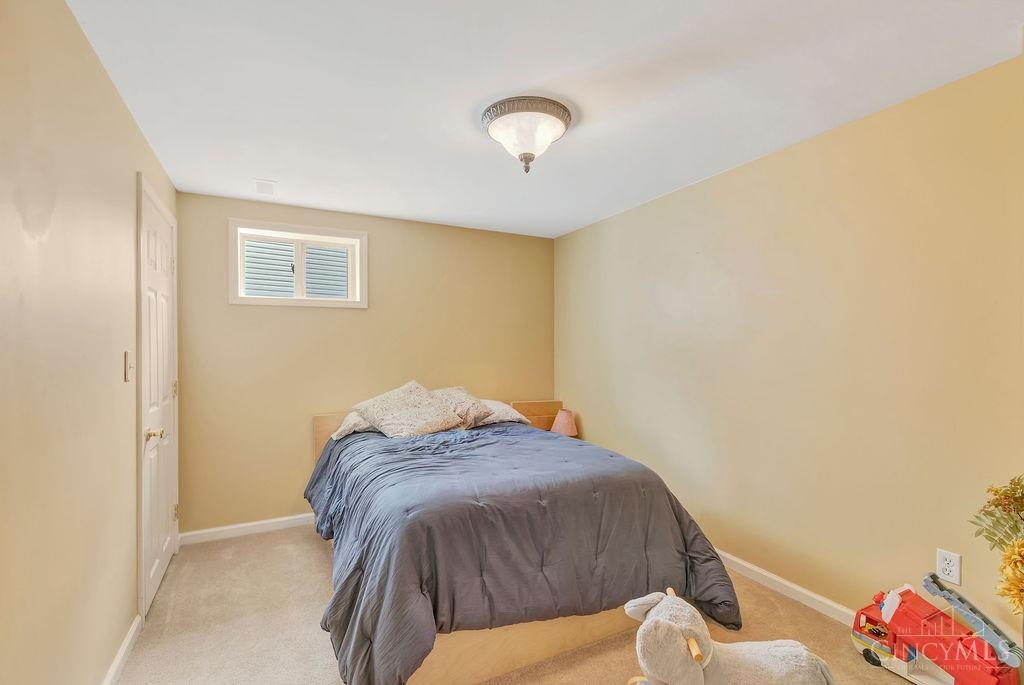 4883 Kleeman Green Drive, Green Township, Ohio image 31