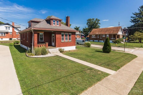Photo of 3302 Wardall Avenue, Cheviot, OH 45211 (MLS # 1894094)