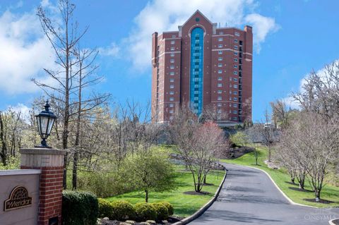 Photo of 3435 Golden Avenue #1402, Cincinnati, OH 45226 (MLS # 1857902) Photo of 3435 Golden Avenue #1402, Cincinnati, OH 45226 (MLS # 1857902)