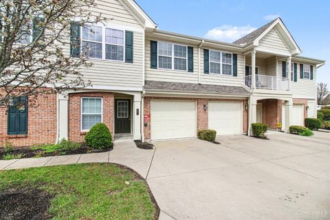 Homes For Sale - 2047 Commons Circle Drive<br/> Batavia Twp, OH 45103