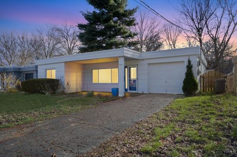 Photo of 1454 Antoinette Avenue, Cincinnati, OH 45230 (MLS # 1871324)