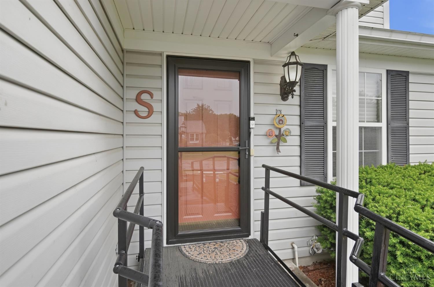 619 Fox Chase Way