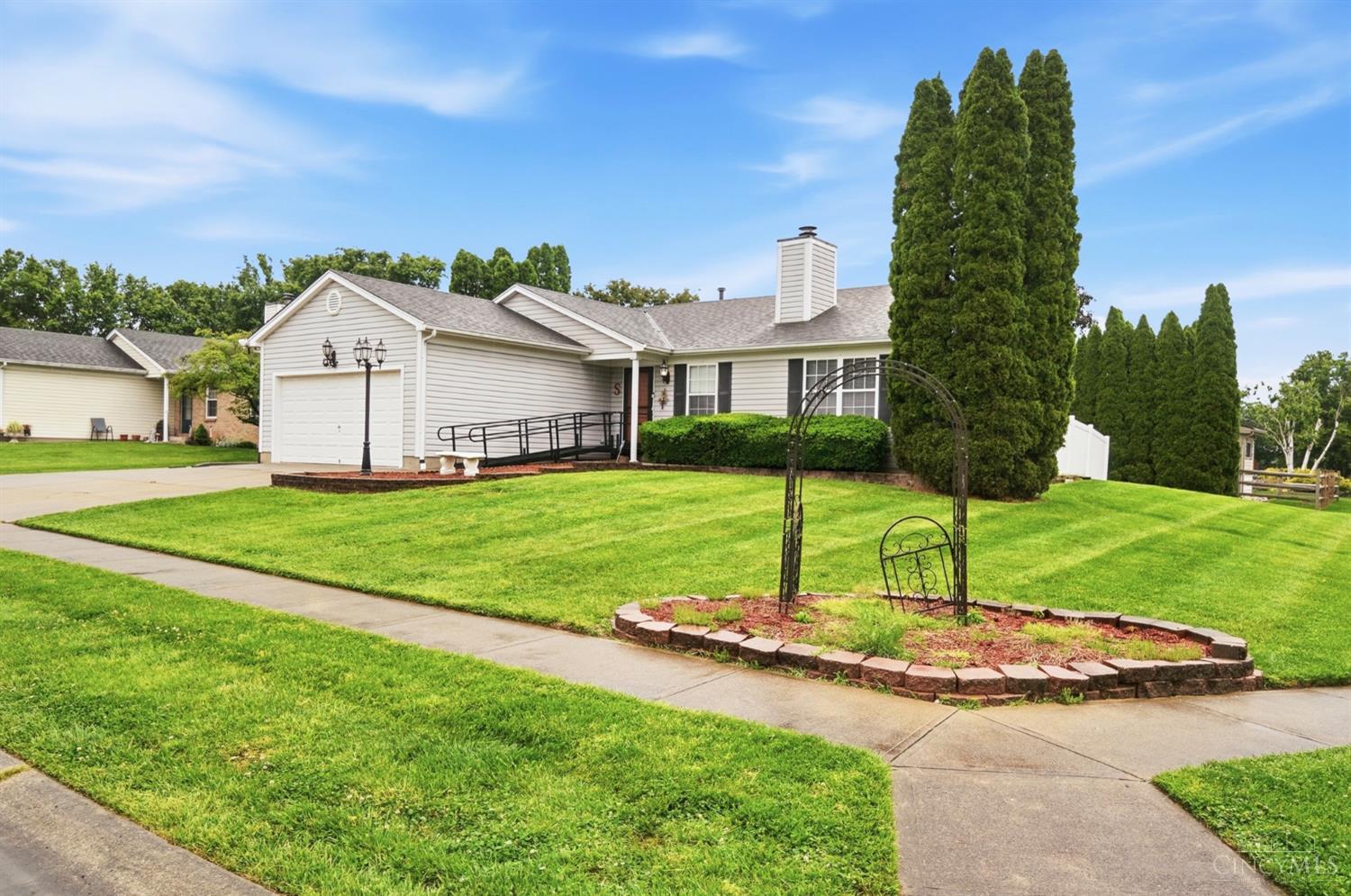 619 Fox Chase Way
