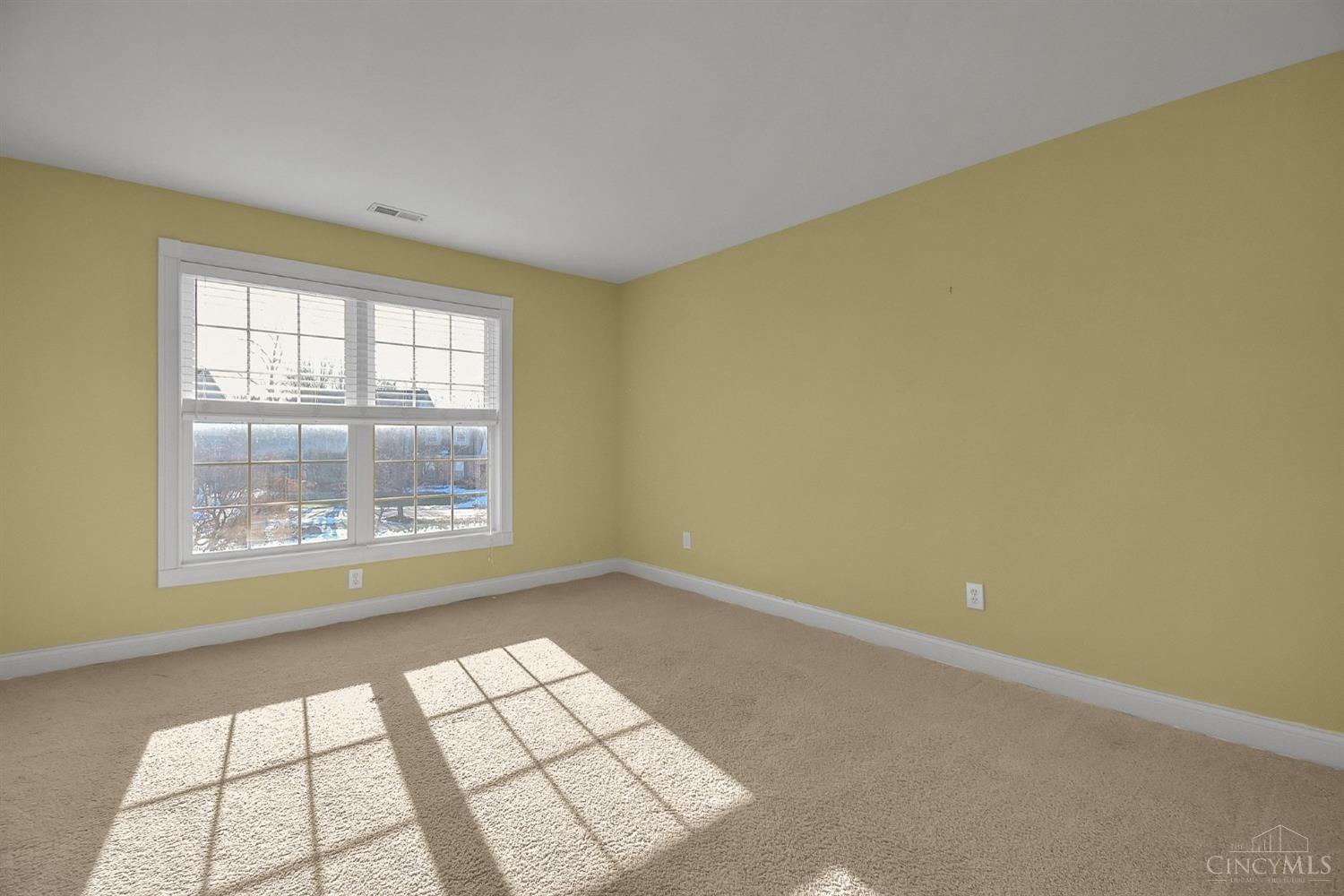 5806 Needleleaf Drive, Miami Twp, Ohio image 33