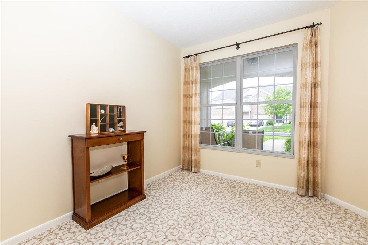 808 Southmeadow Circle, Springfield Twp., Ohio image 31