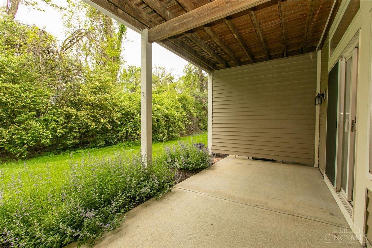 808 Southmeadow Circle, Springfield Twp., Ohio image 38