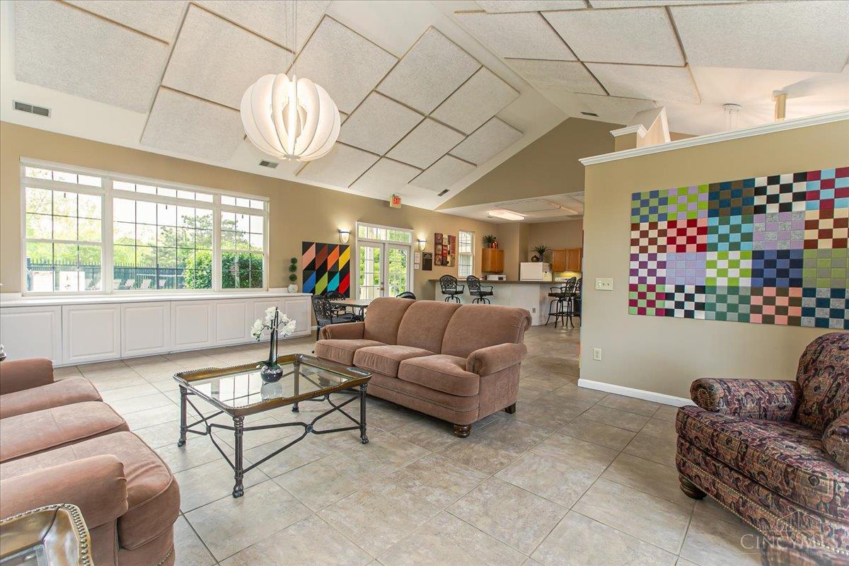 808 Southmeadow Circle, Springfield Twp., Ohio image 48