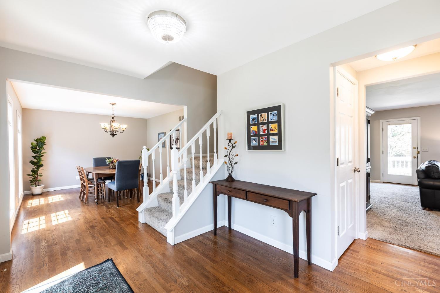 8504 Nottingwood Drive, Anderson Twp, Ohio image 3