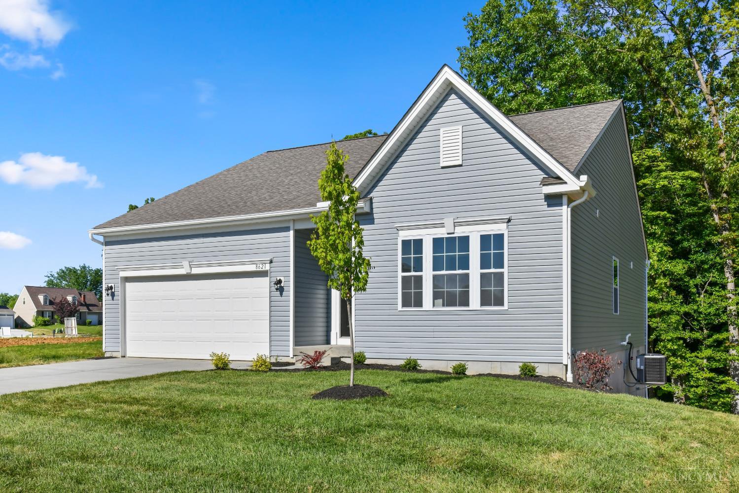 8621 Noelle Drive, Colerain Twp, Ohio image 3
