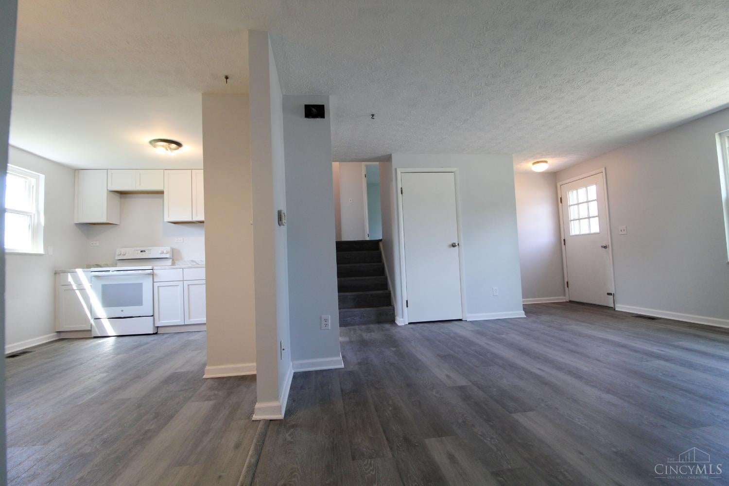 1394 Karahill Drive
