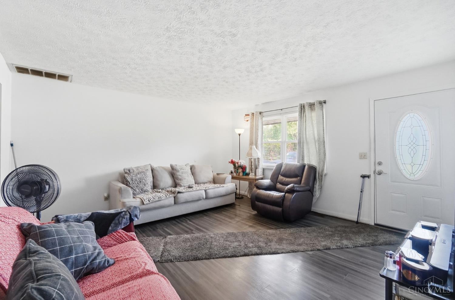 866 Crowden Drive