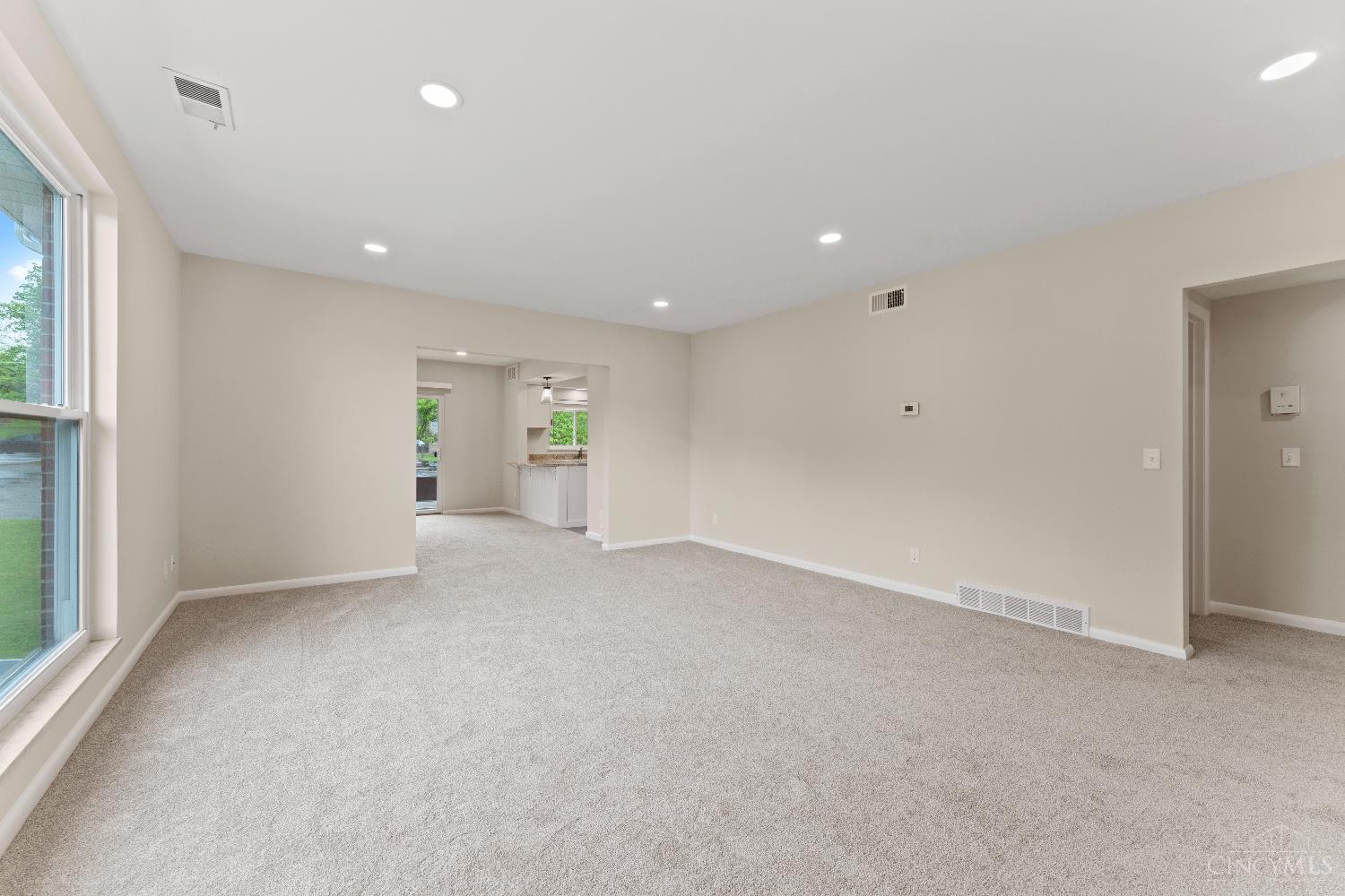 3566 Amberacres Drive #9, Cincinnati, Ohio image 9