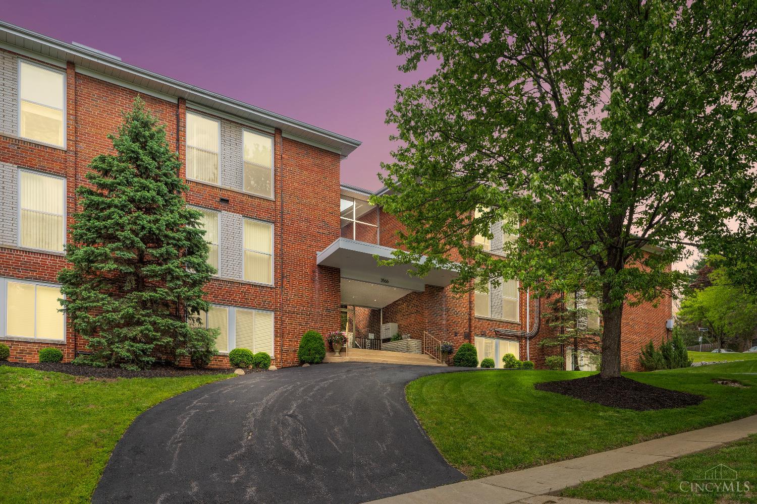 3566 Amberacres Drive #9, Cincinnati, Ohio image 1