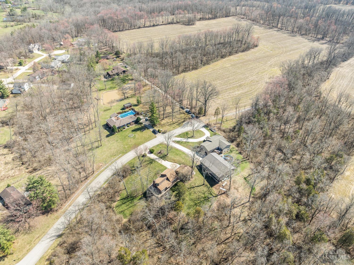 2531 Thicket Drive, Bethel, Ohio image 30