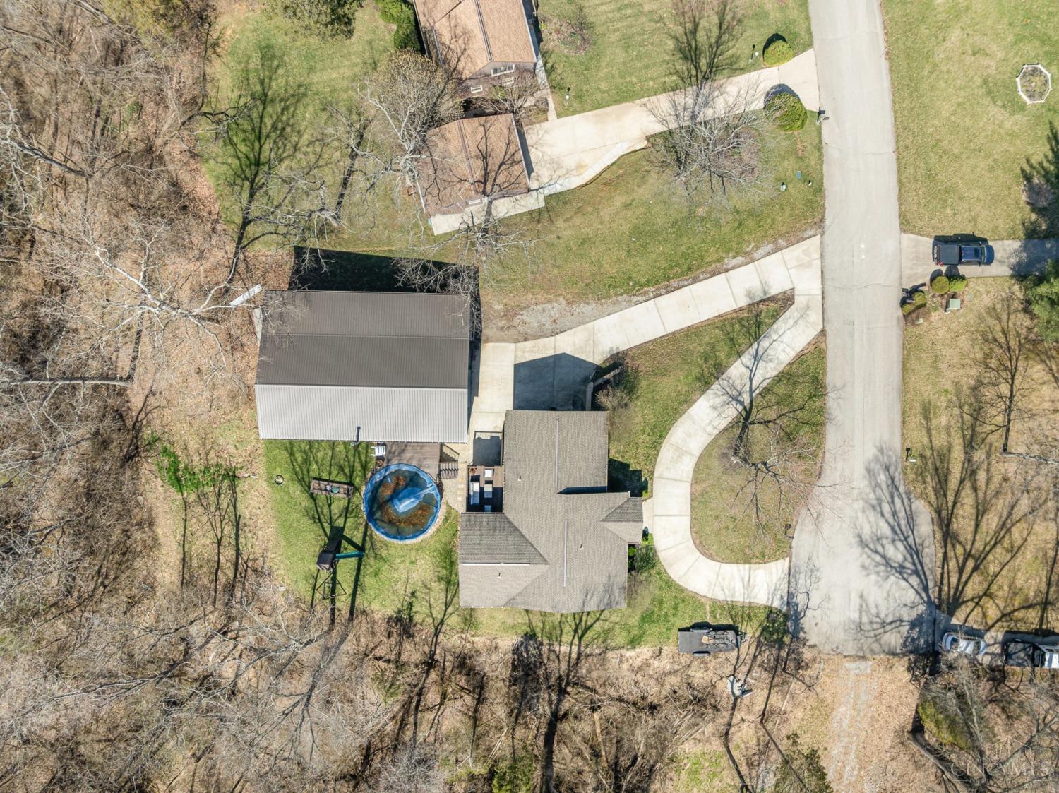 2531 Thicket Drive, Bethel, Ohio image 28
