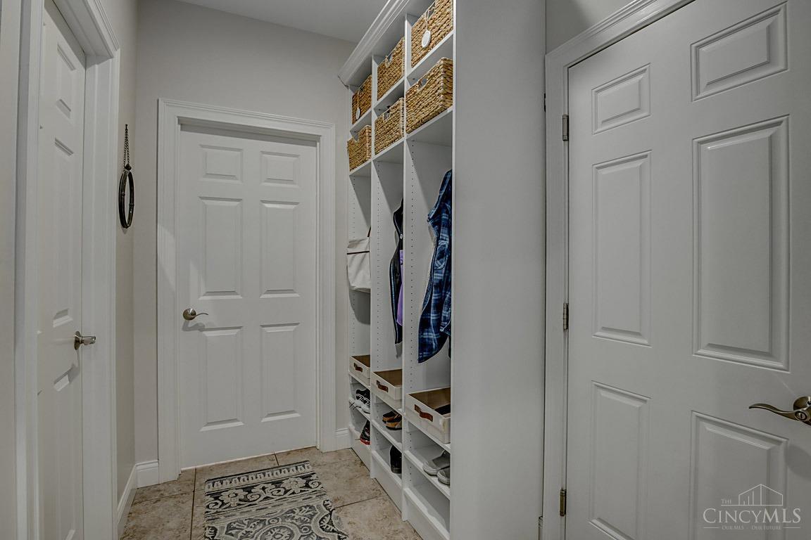 6301 Mercers Pointe Drive, Anderson Twp, Ohio image 32