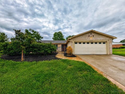 Photo of 7244 Hollywood Drive, West Chester, OH 45069 (MLS # 1879947)