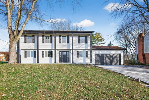 Photo of 229 Edith Drive, Middletown, OH 45042 (MLS # 1863734)