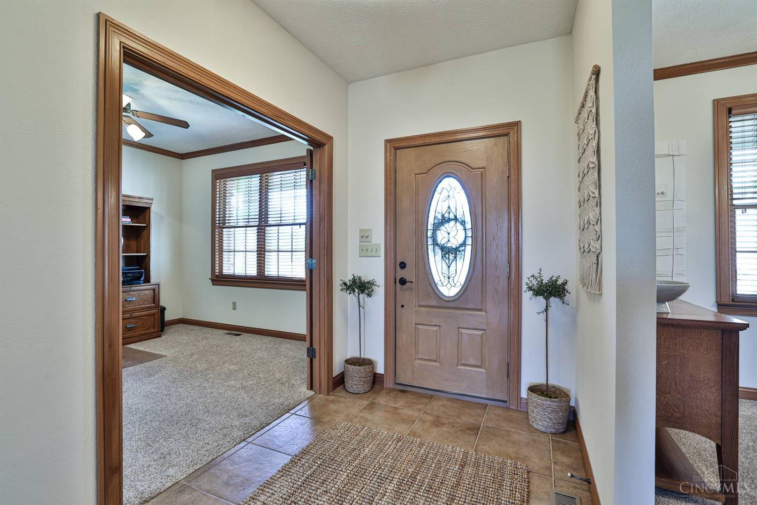 1105 E Shoop Road, Tipp City, Ohio image 7