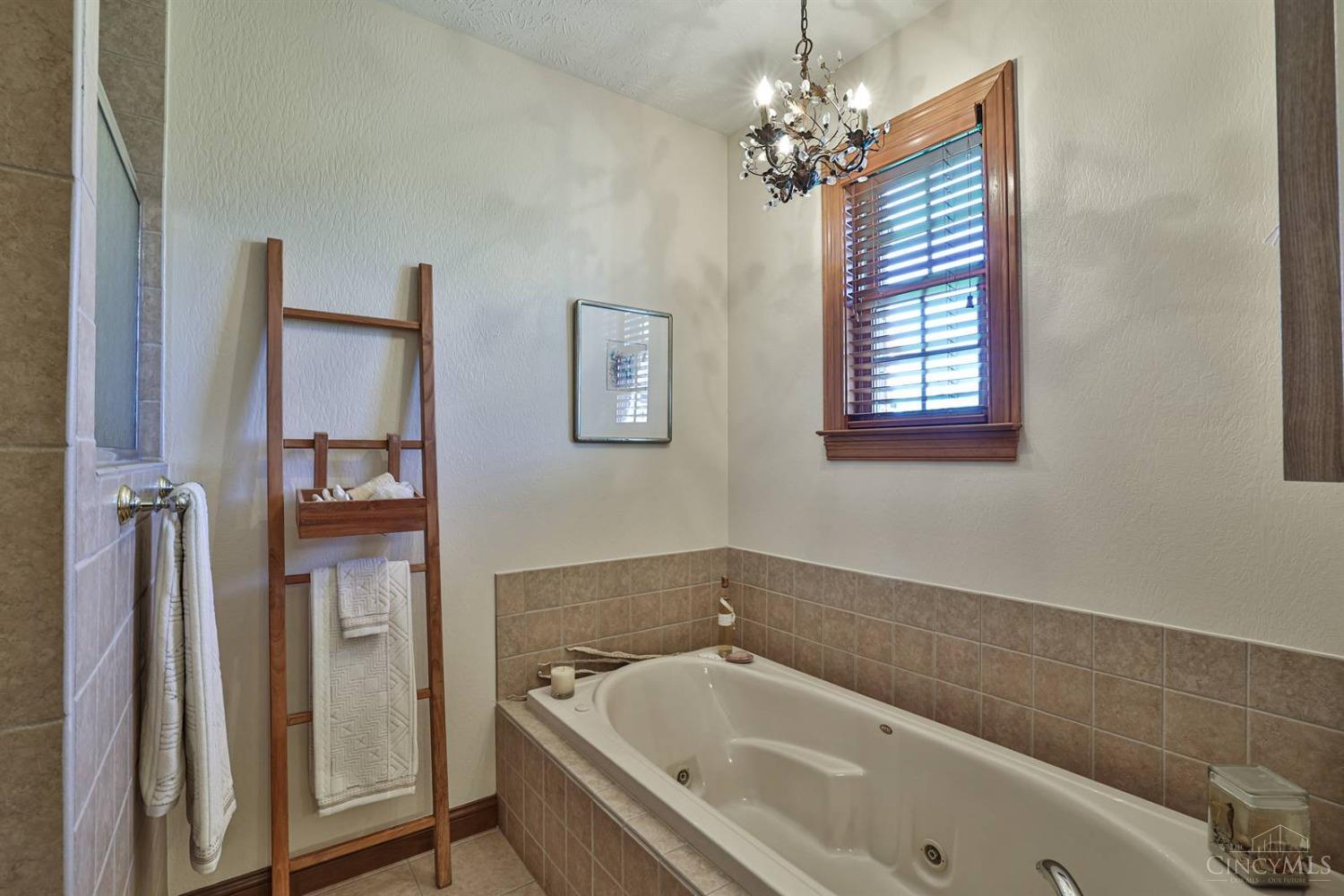 1105 E Shoop Road, Tipp City, Ohio image 30