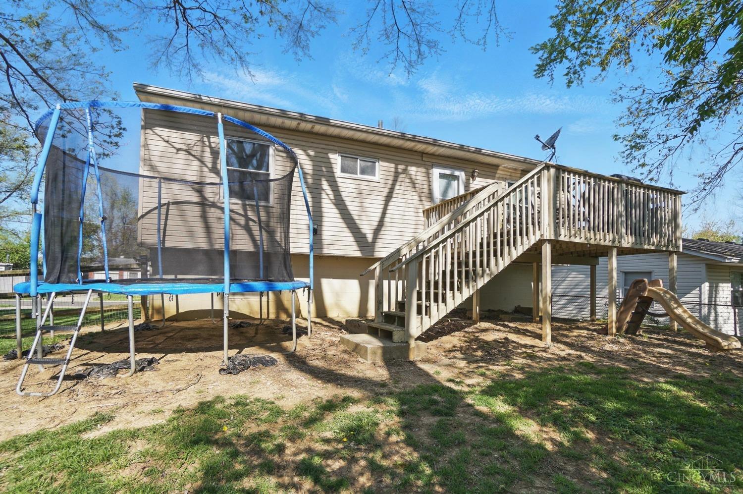 9956 Crusader Drive, Colerain Twp, Ohio image 29