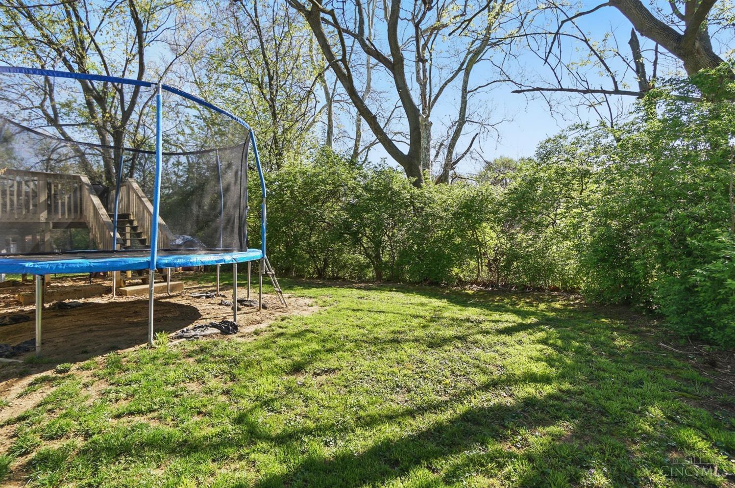 9956 Crusader Drive, Colerain Twp, Ohio image 33
