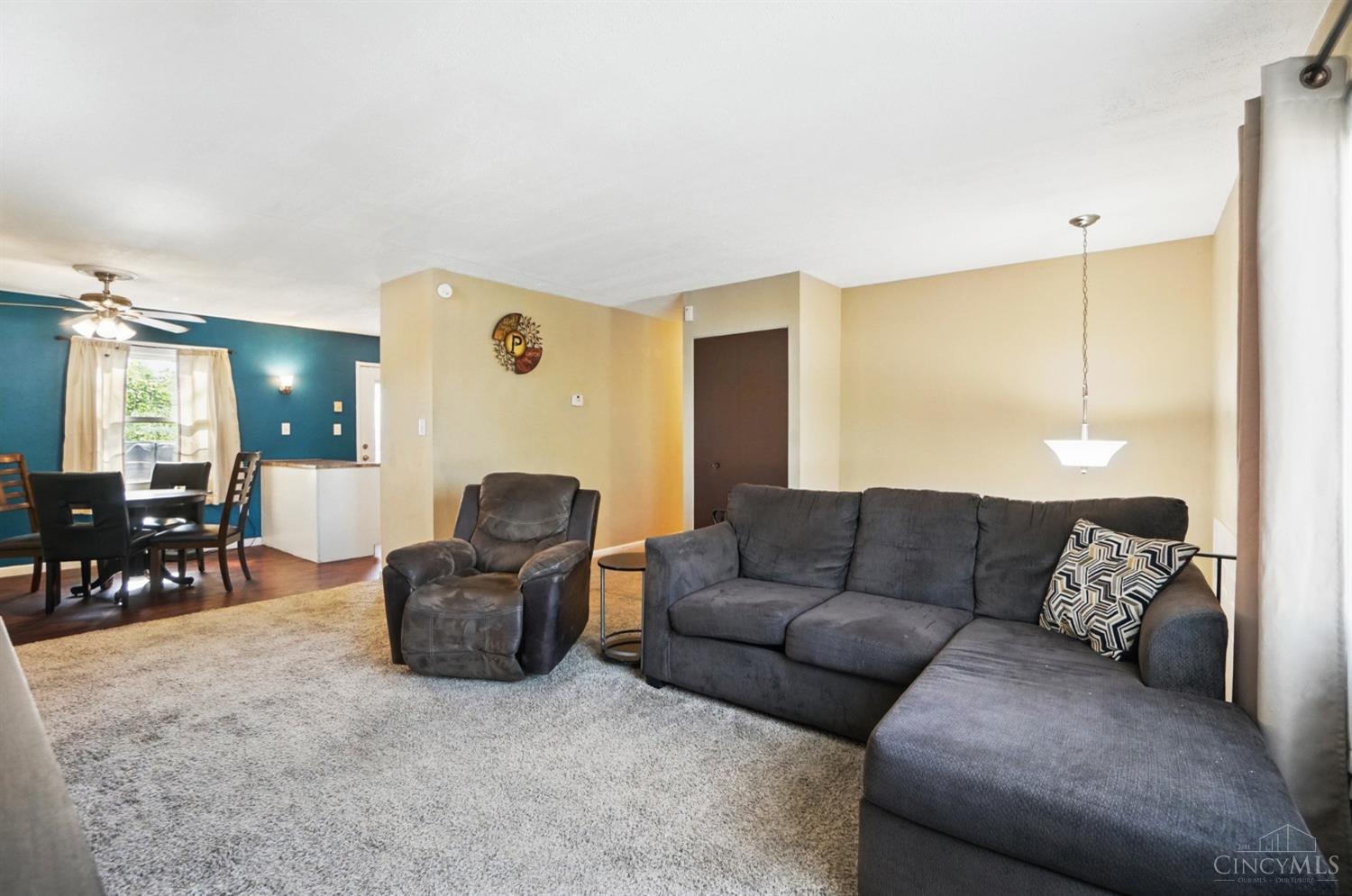 9956 Crusader Drive, Colerain Twp, Ohio image 4