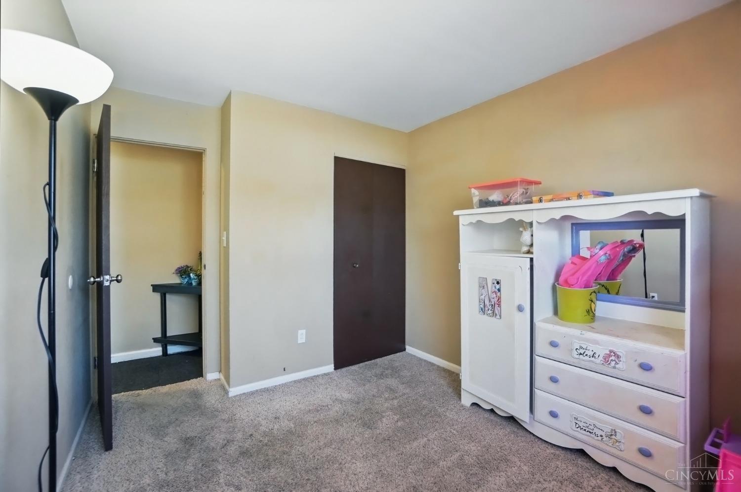 9956 Crusader Drive, Colerain Twp, Ohio image 22